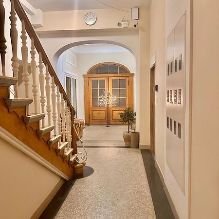 בילאווה Klimatyczny Apartament Nr 8 Z Widokiem Na Gory Sowie מראה חיצוני תמונה