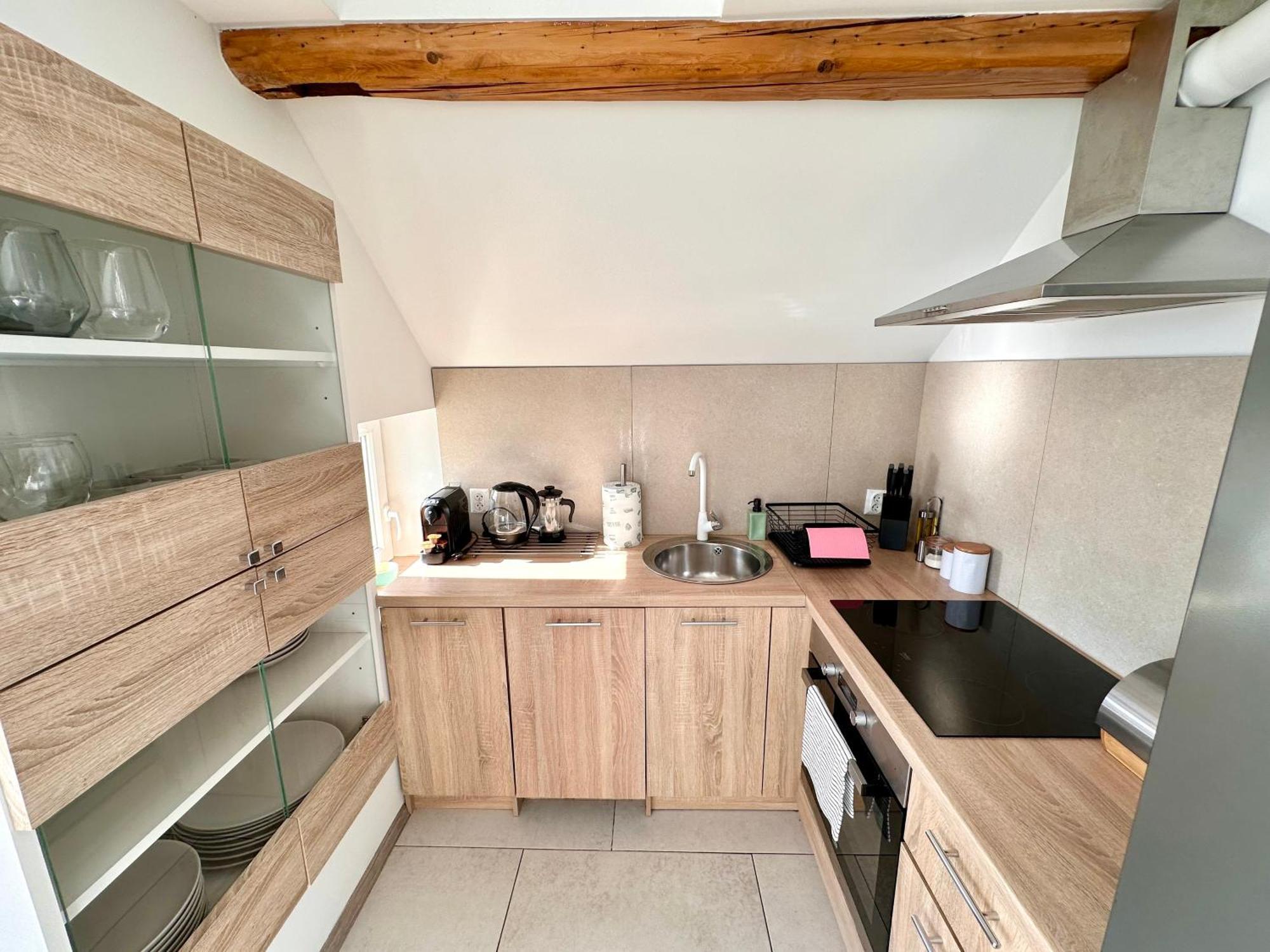בילאווה Klimatyczny Apartament Nr 8 Z Widokiem Na Gory Sowie מראה חיצוני תמונה